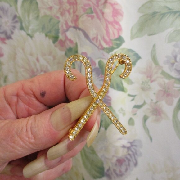 Vintage ORA Crystal Rhinestone Gold Egyptian Pharaoh Crook Scepter Brooch - Picture 9 of 15